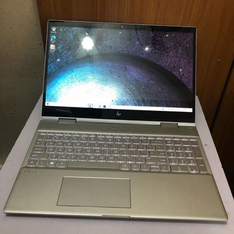 laptop-hp-envy-15-x360-intel-corei7-8th-gen-big-1