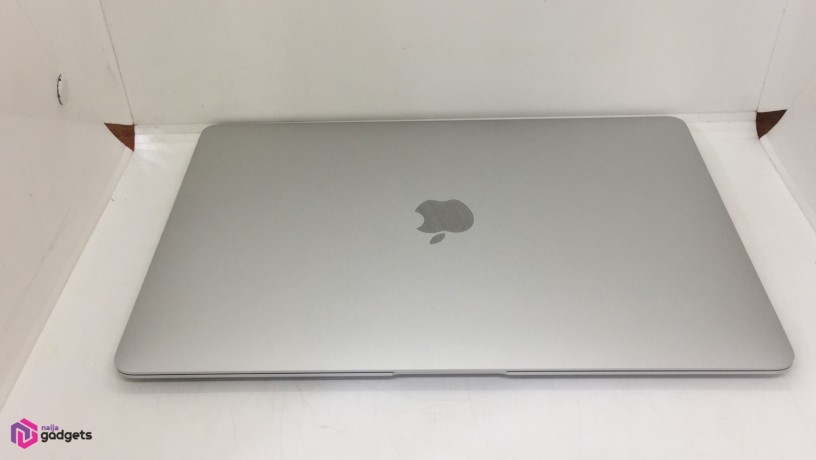apple-macbook-air-13-2020-open-box-i5-8gb-ram-256gb-ssd-intel-big-0