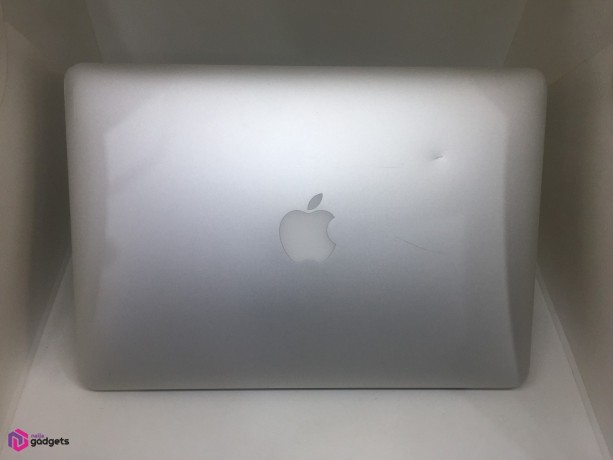 apple-macbook-pro-13-2015-i5-8gb-ram-256gb-ssd-intel-big-0