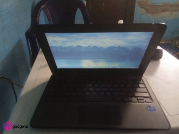 hp-chromebook-in-a-very-good-condition-with-a-battery-that-lasts-for-over-6-hours-big-2