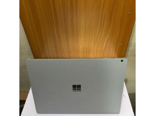 Microsoft Surface Book 2 Core i5