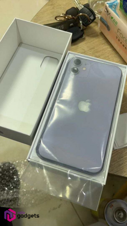 new-iphone-11-with-box-and-accessories-big-0