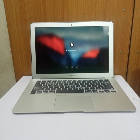 laptop-macbook-air-intel-corei5-128gb-ssd-8gb-ram-big-3