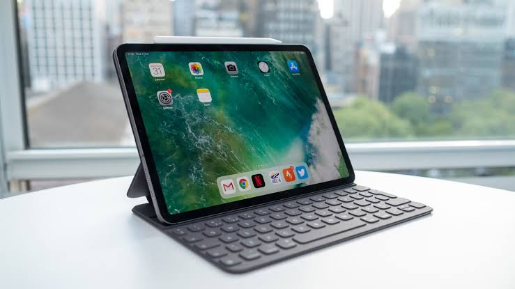 Apple iPad Pro (2021) - Full Review, Features, and Price